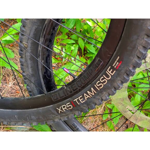 Wherelset from TREK Slash 8 MX Bontrager Line Comp 30, Tubeless Boost 27.5˝ + 29 - Picture 5 of 11